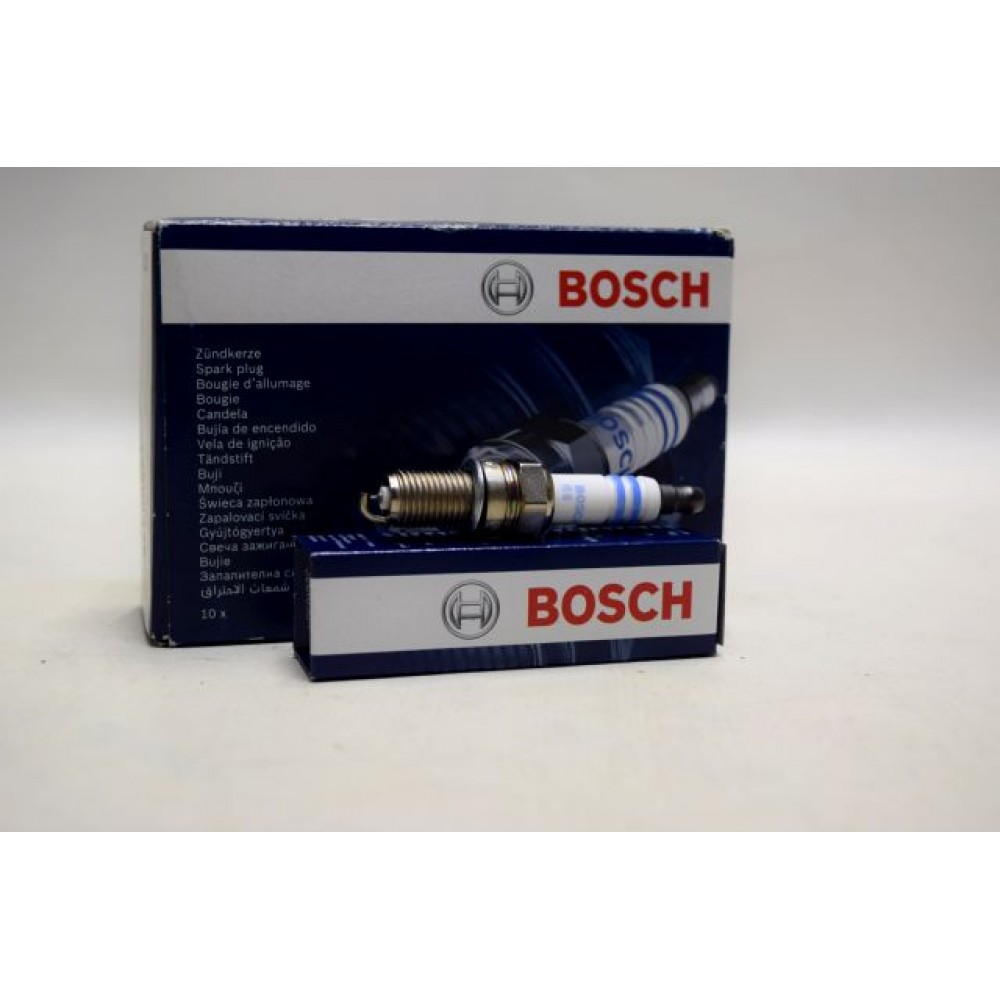 Buji Takımı Bosch Grande Punto 1.4 16v T-Jet Motor 55249868 IKR9J8